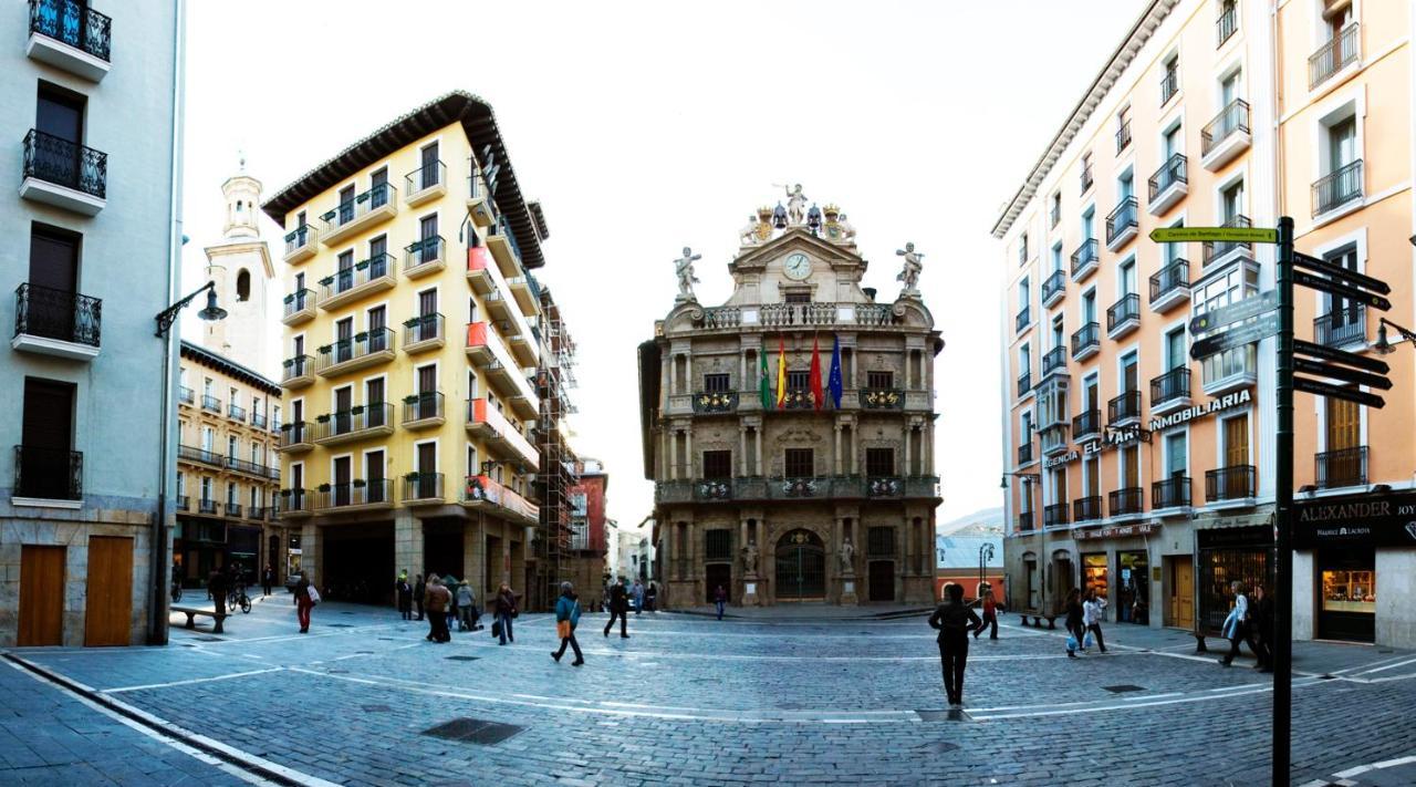 Top Apartment Frente A La Catedral パンプローナ エクステリア 写真